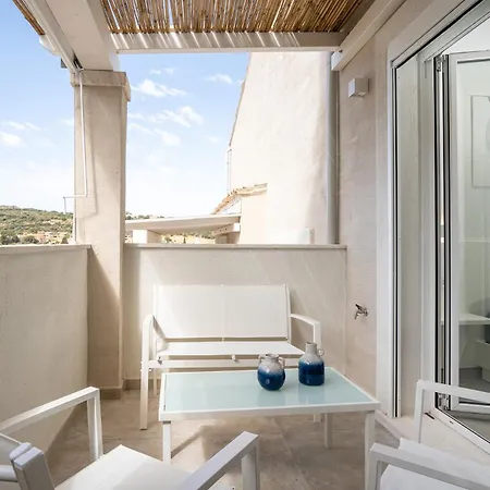 Su Mari 维拉西米乌斯